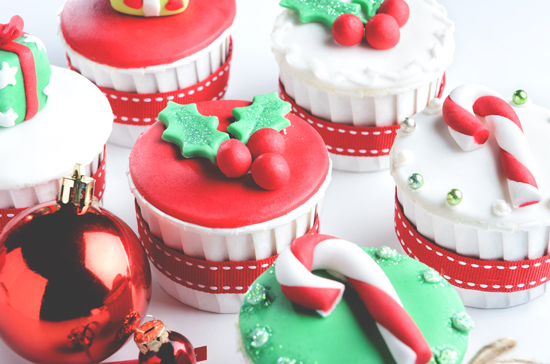 christmas cupcake sharing